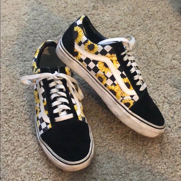 customs sunflowers old skool